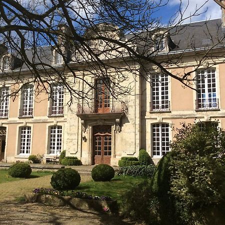 Hotel Des Tailles Mortagne-au-Perche Bagian luar foto
