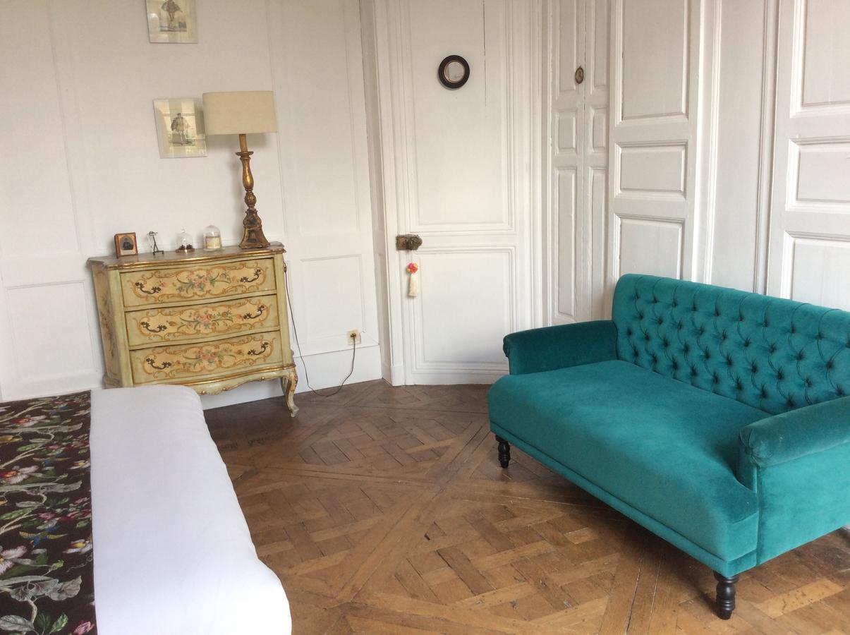 Hotel Des Tailles Mortagne-au-Perche Bagian luar foto