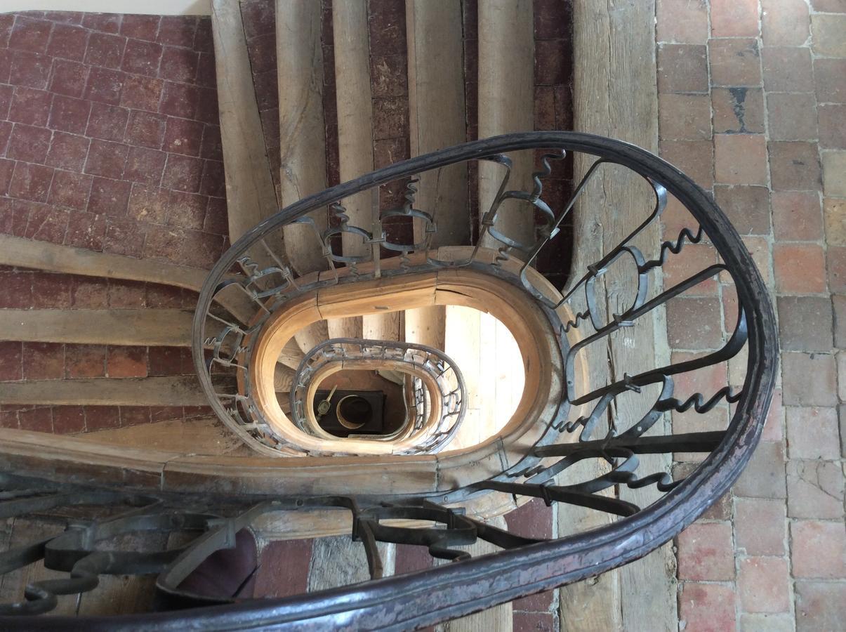 Hotel Des Tailles Mortagne-au-Perche Bagian luar foto